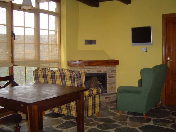 Sala de estar de casa de turismo rural casa do gaiteiro